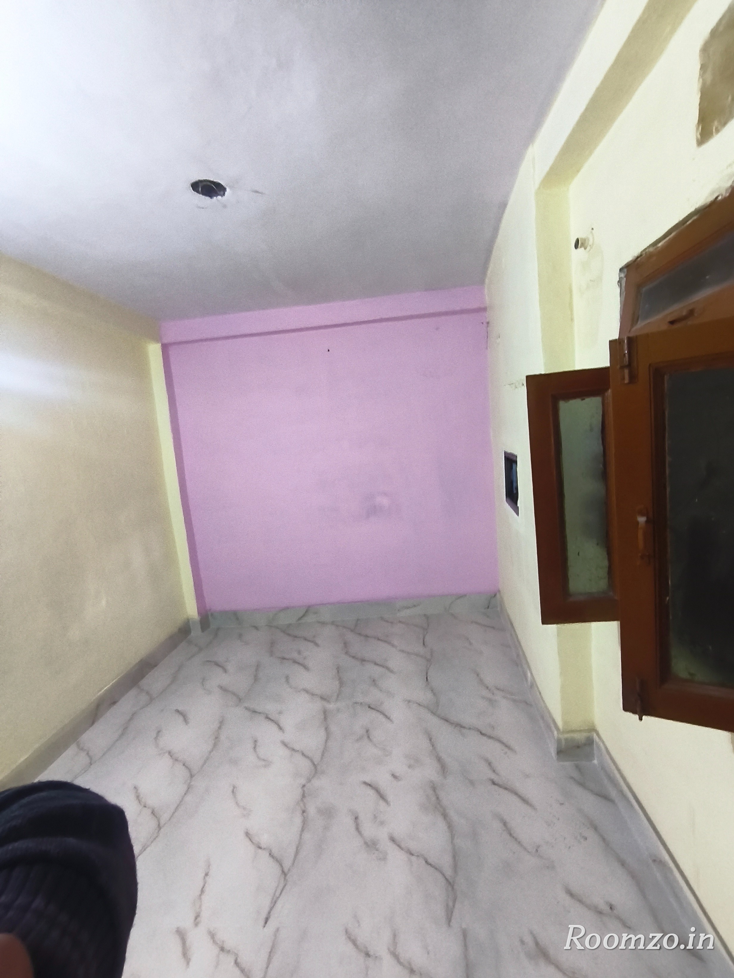 1RK Flat available for rent  — verified broker-free listing | Roomzo