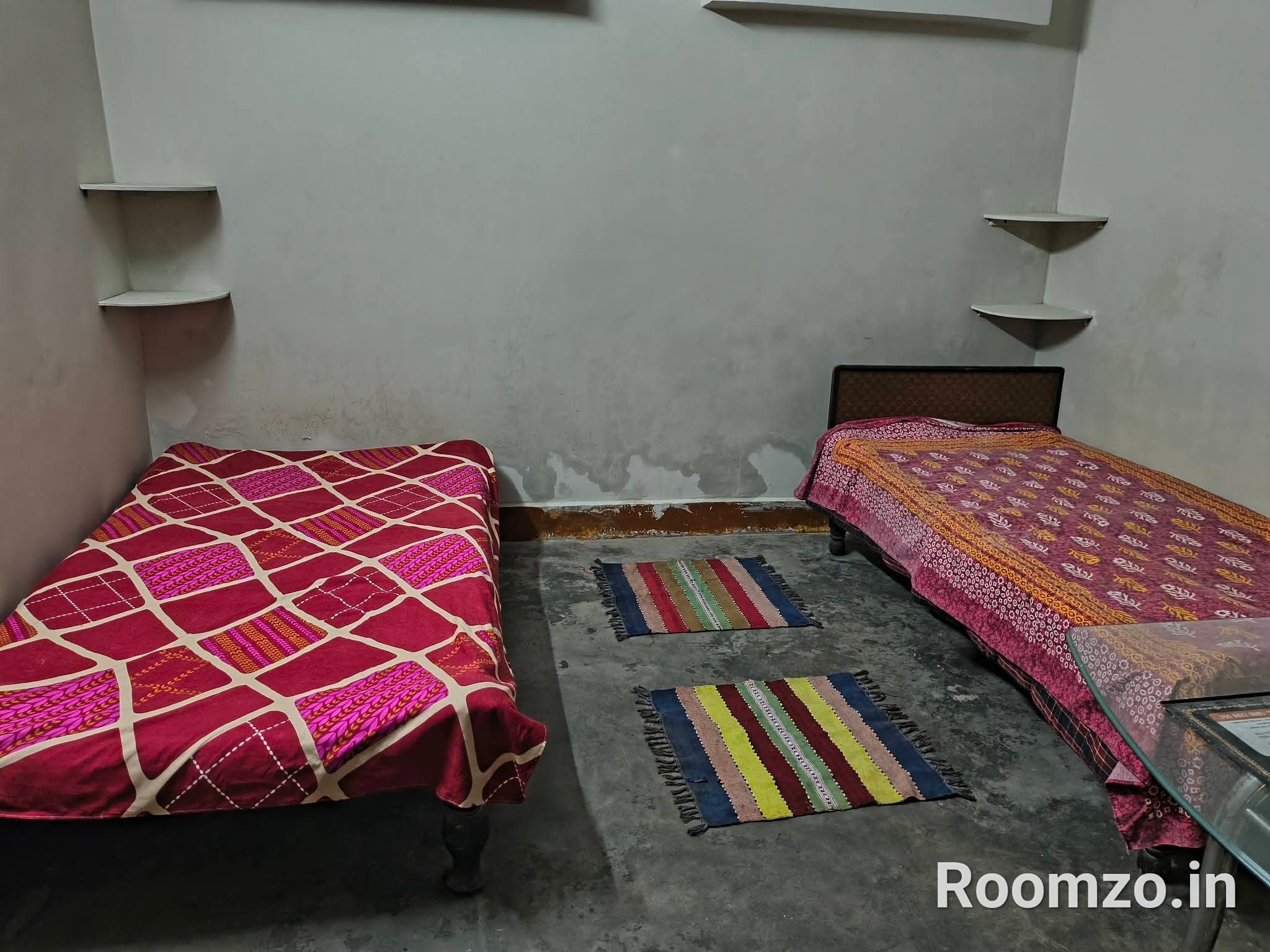 Room in Civil Line Girls — photo 2 | Roomzo