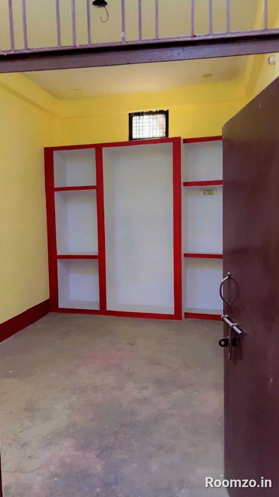 Flat in Shantipuram — photo 2 | Roomzo