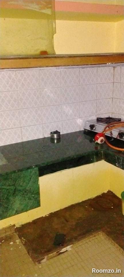 PG in Mutthiganj — photo 2 | Roomzo