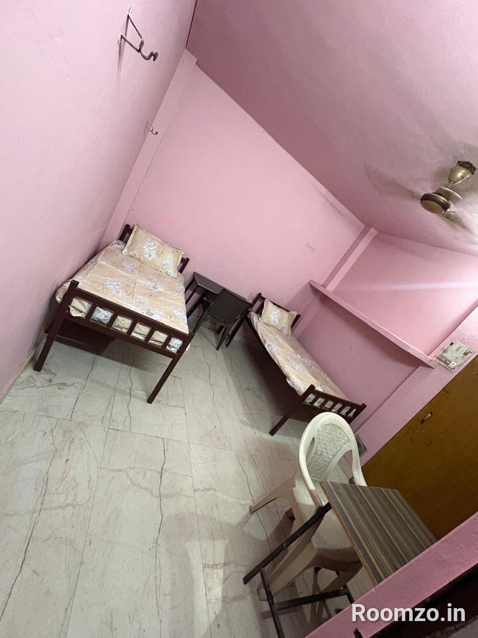 Single Seater PG in Prayagraj near Blood bank — photo 2 | Roomzo