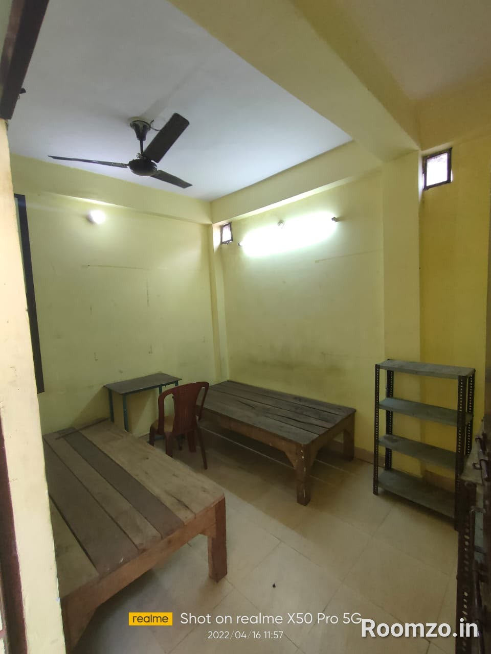 Boys Hostel in Katra Near Allahabad University | WiFi + Library  — photo 2 | Roomzo