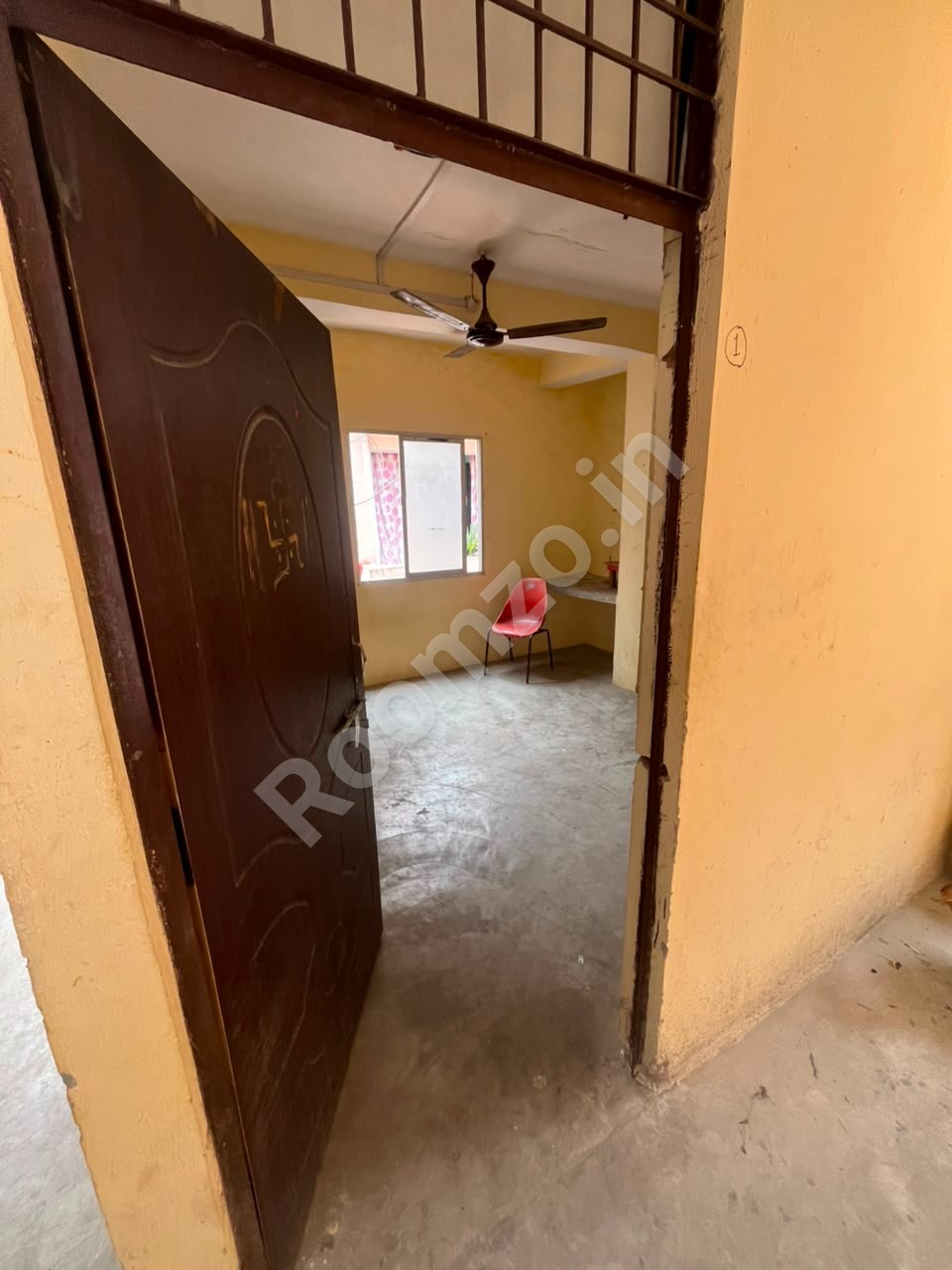 Room + PG near Netram Chauraha