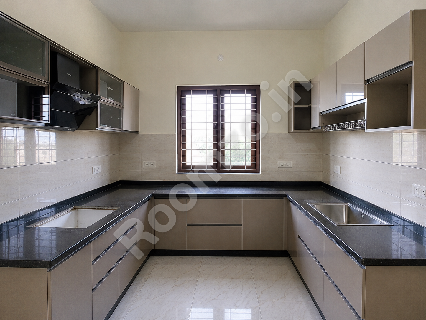 A house in havelia jhunsi for rent — photo 2 | Roomzo