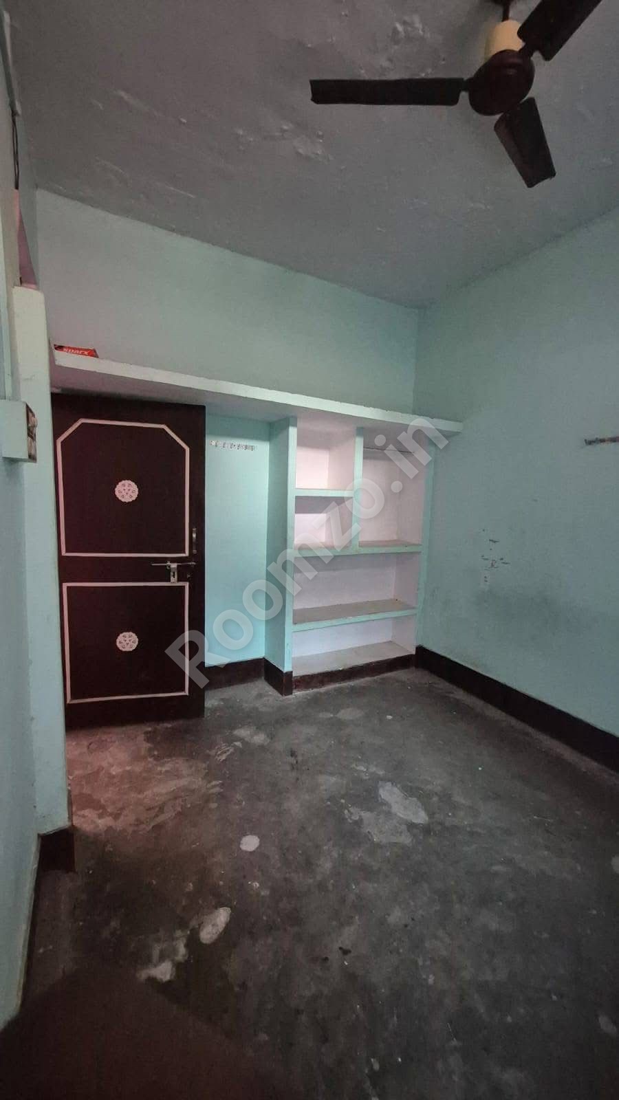Room near Shiv Durga Mandir, Rajapur  — photo 2 | Roomzo