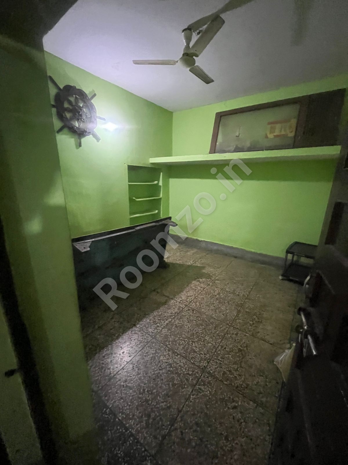 Room in Meerapur, Prayagraj