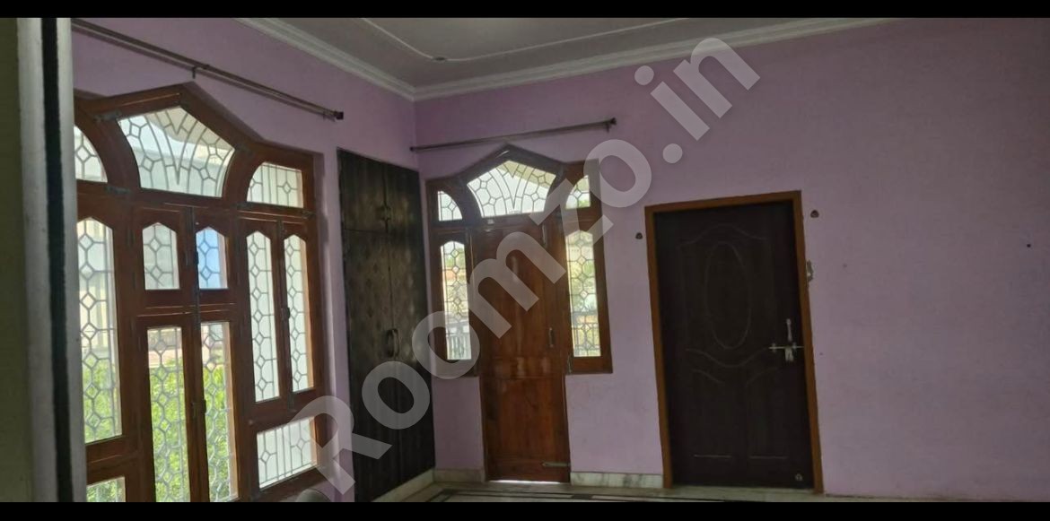 2 BHK flat for family in Varanasi  — photo 2 | Roomzo