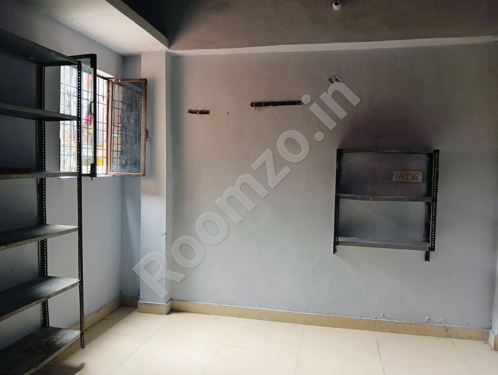 Room in Daraganj, Prayagraj 