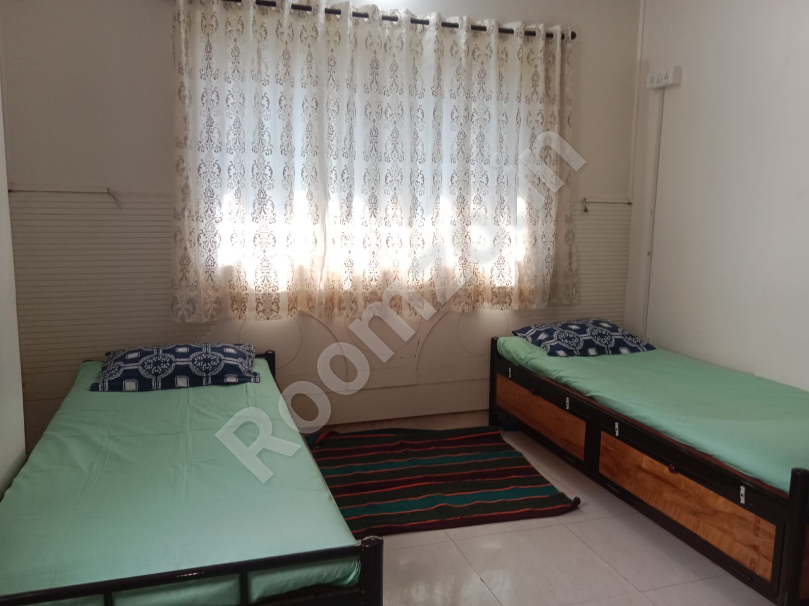 Premium Girls Home PG in Kothrud, Pune  — verified broker-free listing | Roomzo