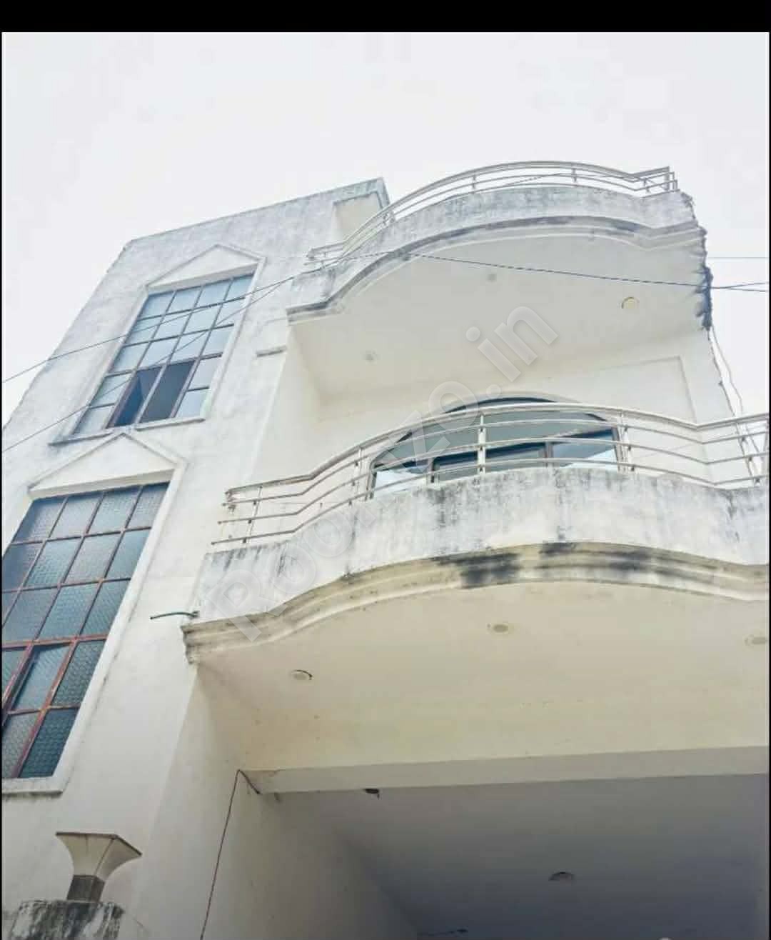 1 BHK Flat in Akatha , Varanasi — verified broker-free listing | Roomzo