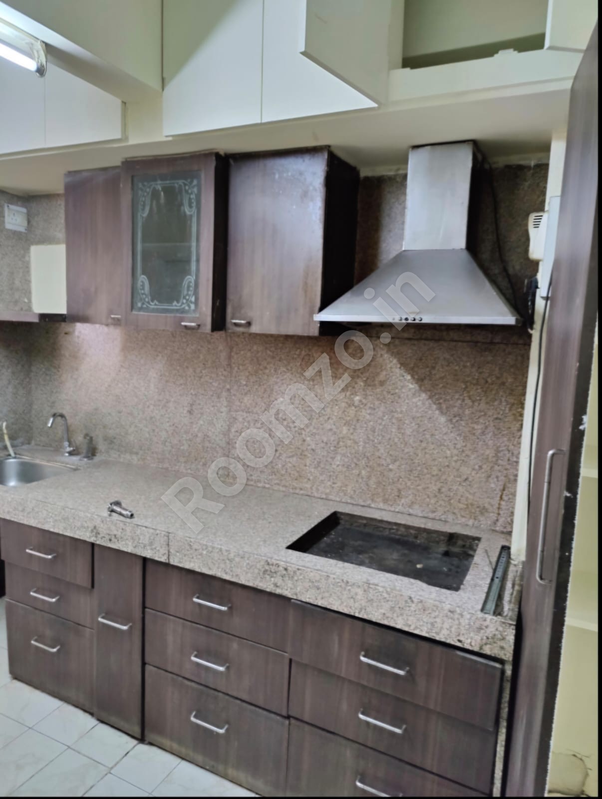 2 BHK Semi Furnished Premium Flat in Kothrud, Pune  — verified broker-free listing | Roomzo — photo 13