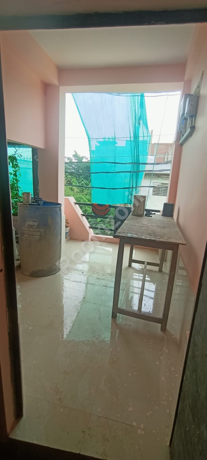 2 BHK flat with attached Balcony in Phaphamau — verified broker-free listing | Roomzo