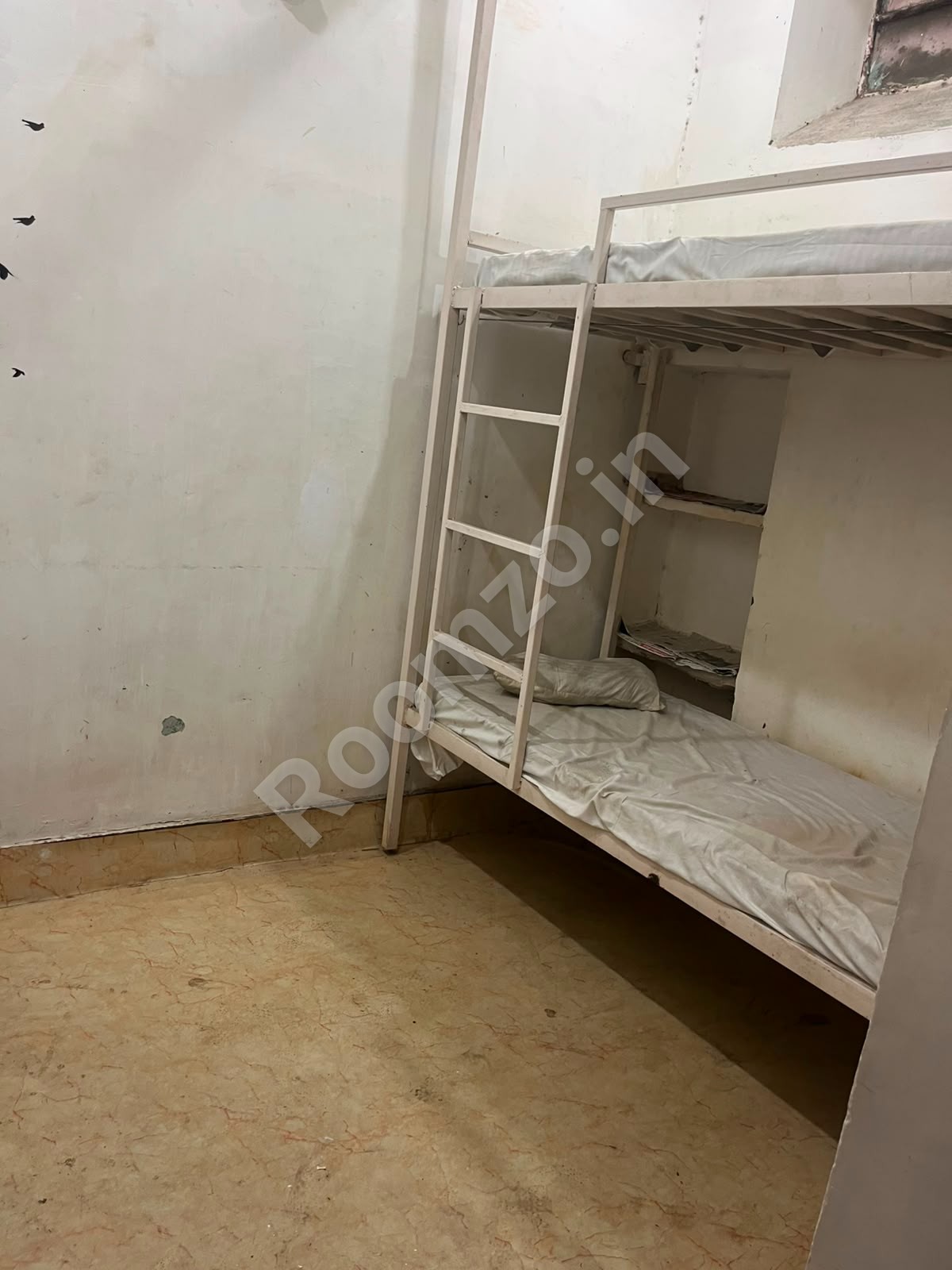Room in Patrika Mark, Civil lines, Prayagraj — verified broker-free listing | Roomzo