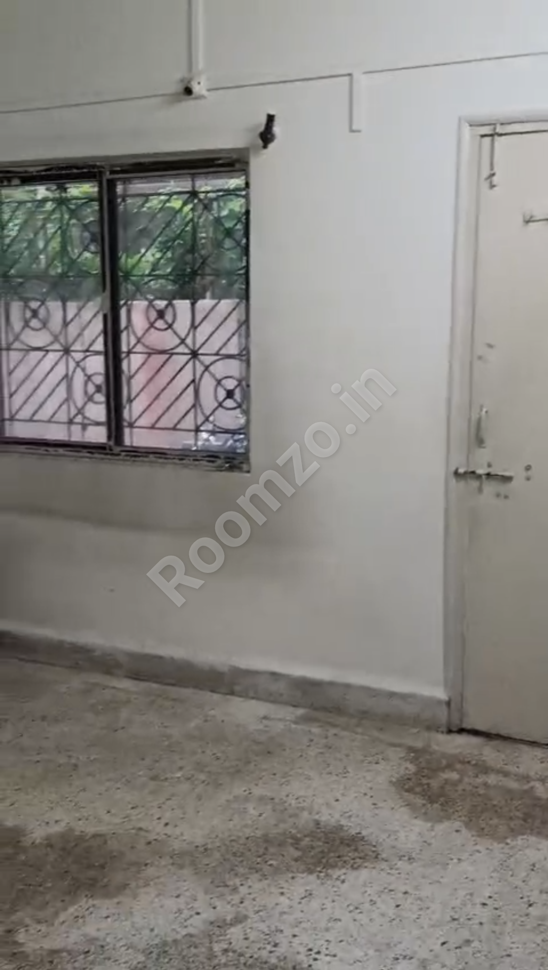 Girl Flatmates Required in 1 RK Flat in Kothrud, Pune — verified broker-free listing | Roomzo