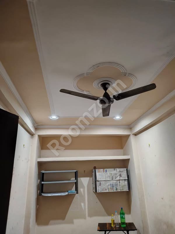 Rooms for students and working professionals near Myorabad, Prayagraj — photo 2 | Roomzo