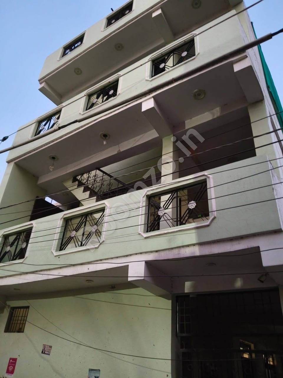 Rooms for students and working professionals near Myorabad, Prayagraj — verified broker-free listing | Roomzo