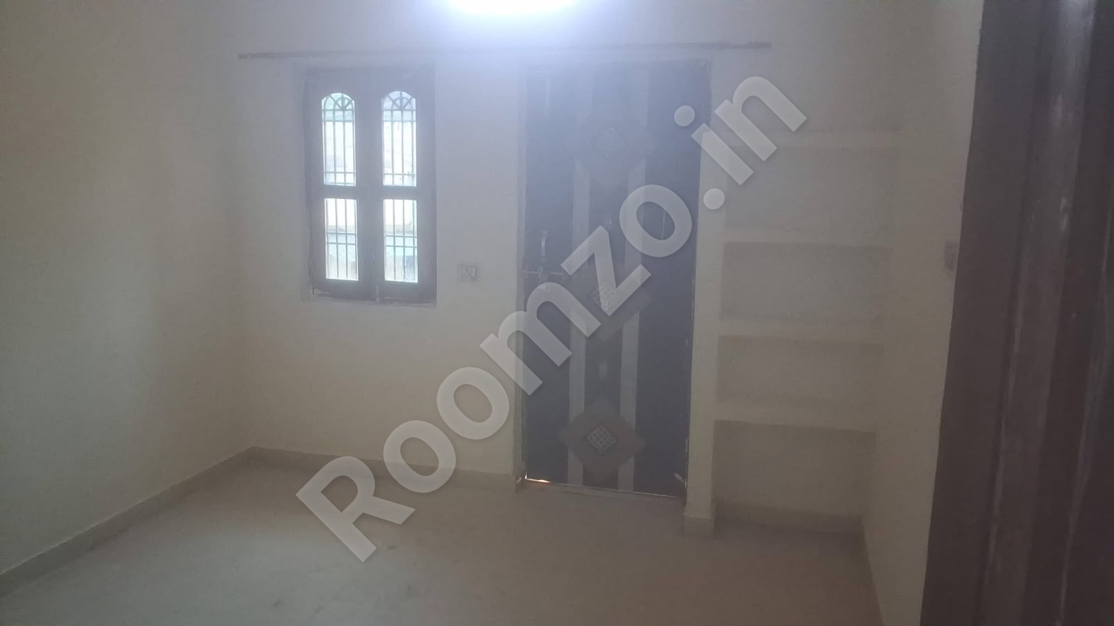 Room in Shivpur, Varanasi  — verified broker-free listing | Roomzo — photo 2