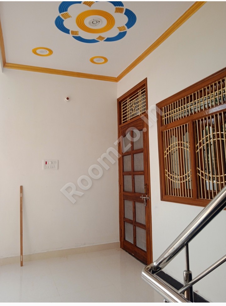 2Bhk — verified broker-free listing | Roomzo — photo 2
