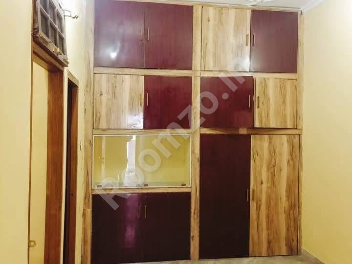 1 BHK Semi Furnished Flat in Indira Nagar, Lucknow  — verified broker-free listing | Roomzo — photo 2