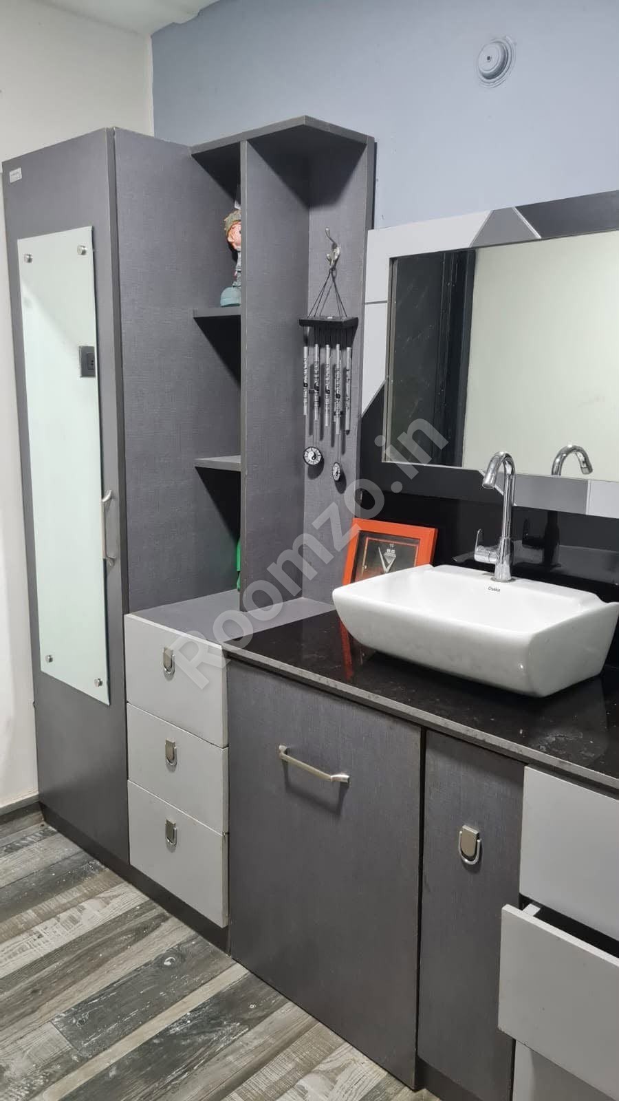 1 BHK Semi Furnished Flat in Krishna Nagar Lucknow  — verified broker-free listing | Roomzo — photo 2