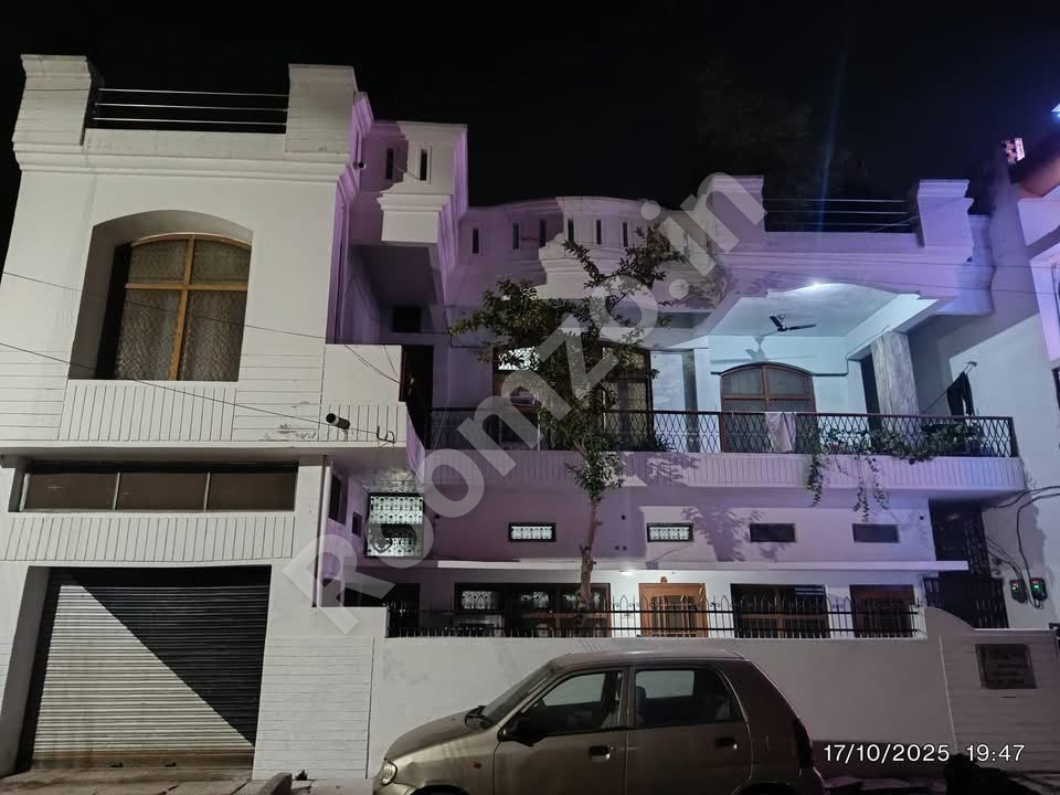 1 Room set in new Sohabatiya Bagh for rent on Roomzo — photo 1