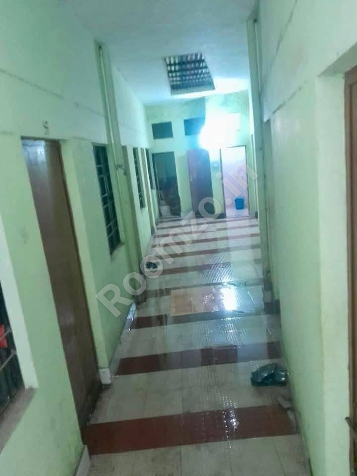 Single and Double Room in Allahpur  for rent on Roomzo — photo 3