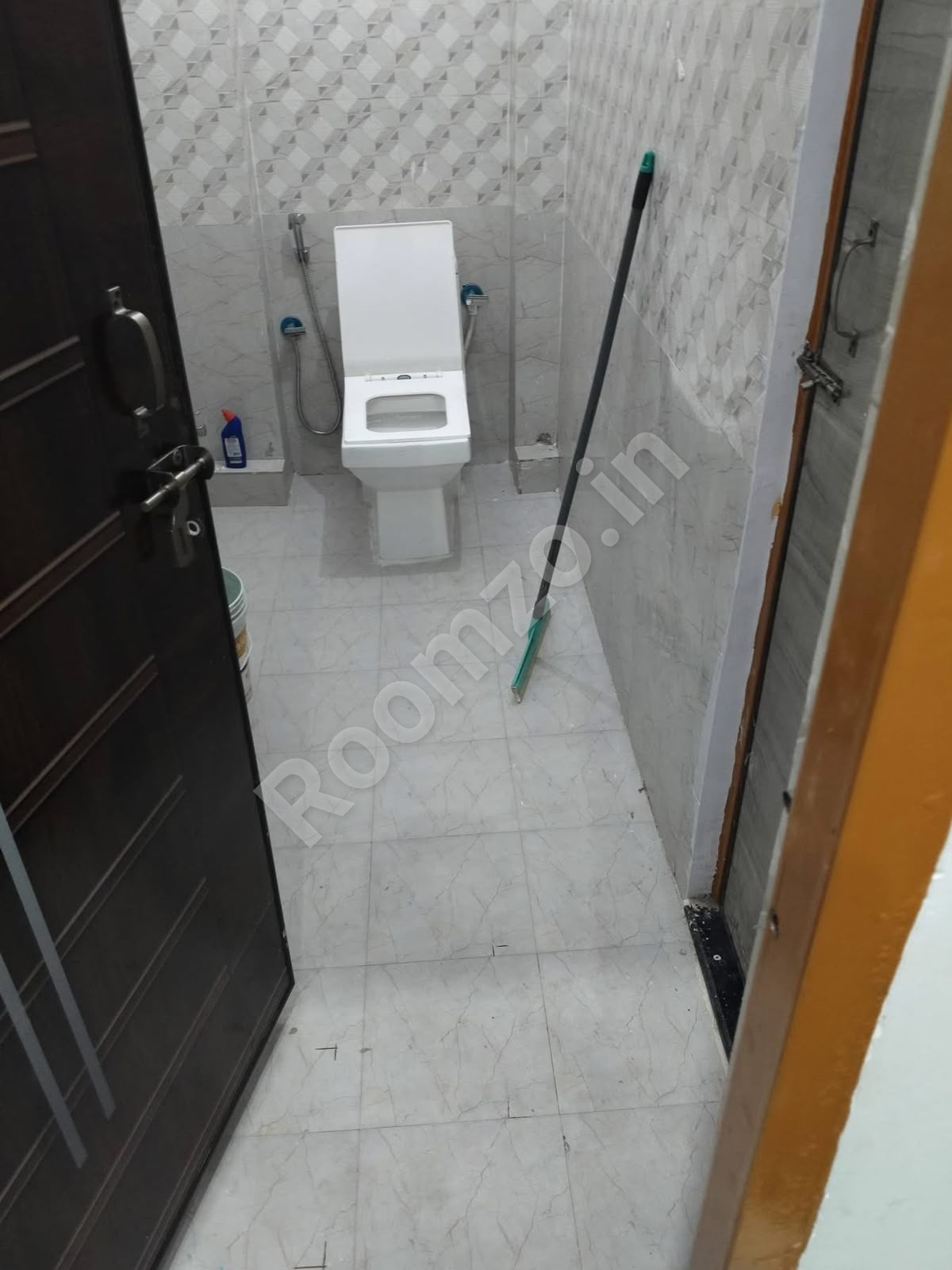 3 BHK - Independent floor in Katka, Jhusi — verified broker-free listing | Roomzo — photo 4