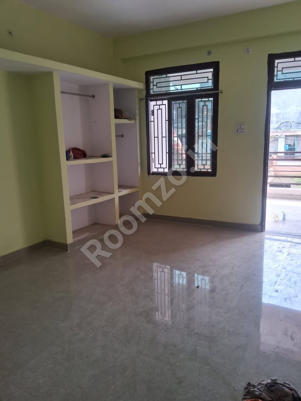 2 BHK Cozy Flat in 500/305 , Baghambari, Allahpur  — verified broker-free listing | Roomzo — photo 1