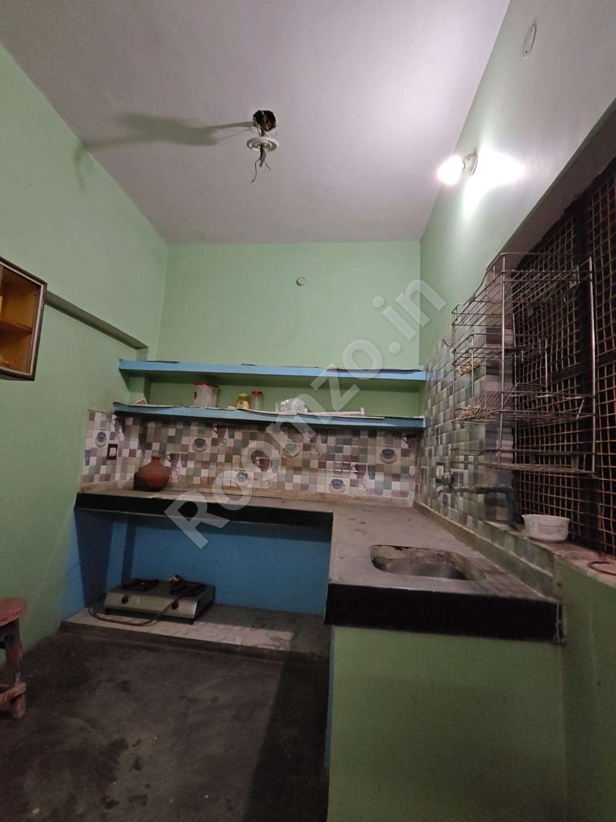 Spacious room for rent in Meerapur  for rent on Roomzo — photo 2