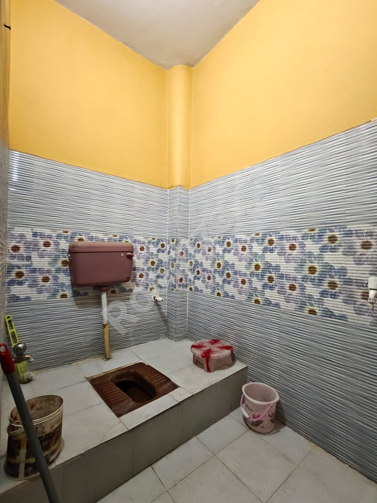 Spacious room for rent in Meerapur  for rent on Roomzo — photo 5