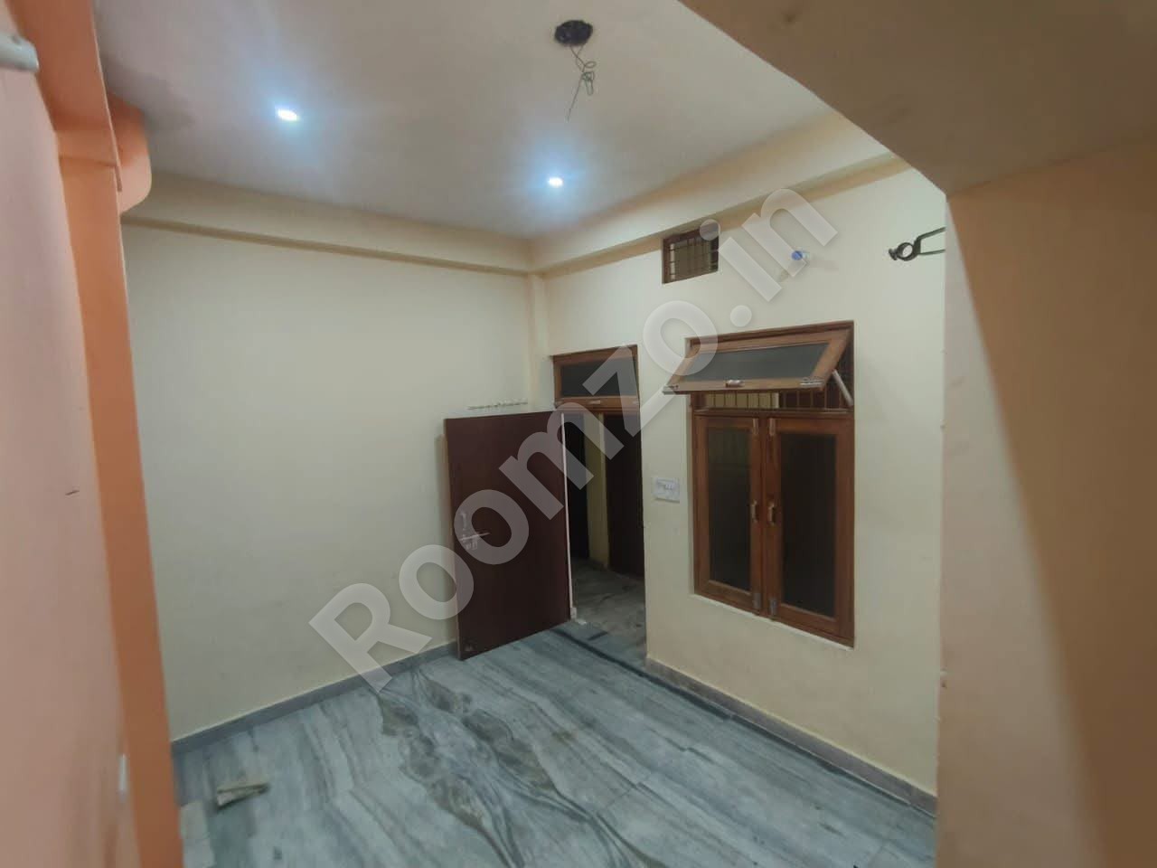1 BHK Flat near Prayagraj Junction  for rent on Roomzo — photo 1